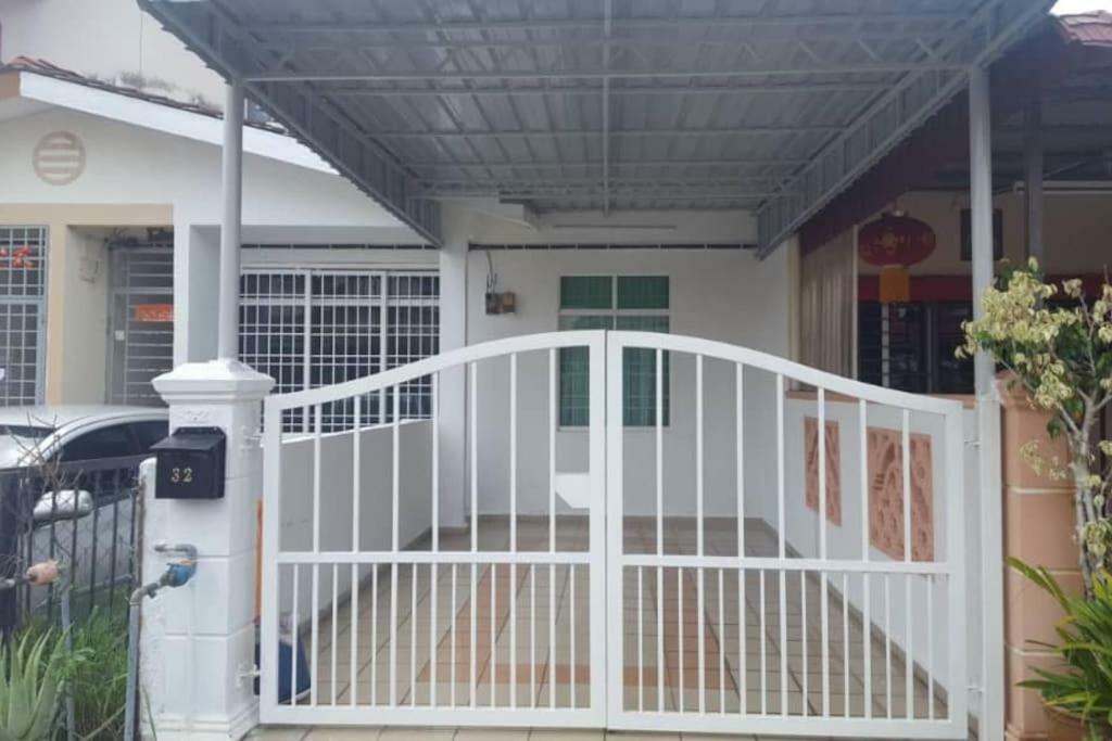 Melaka Homestay ภายนอก รูปภาพ